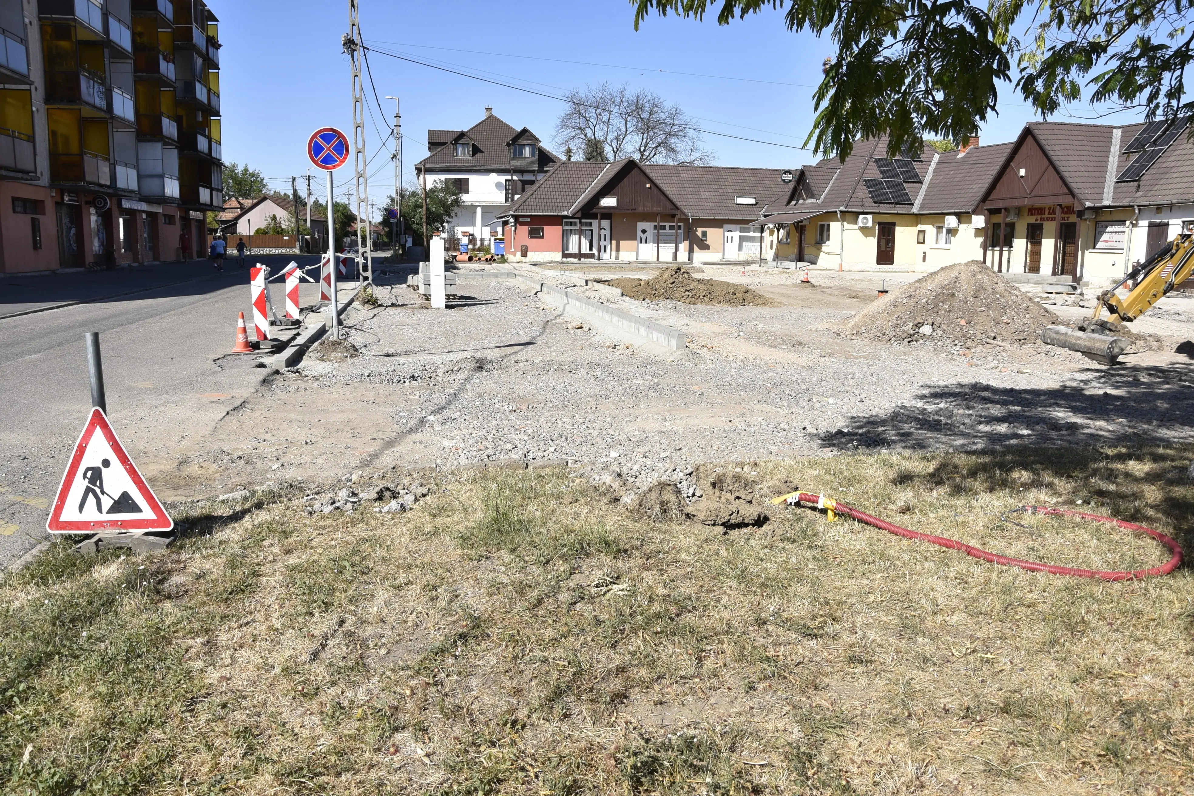 Közösségi infrastruktúra és okos települési fejlesztések Sajószentpéter városban
