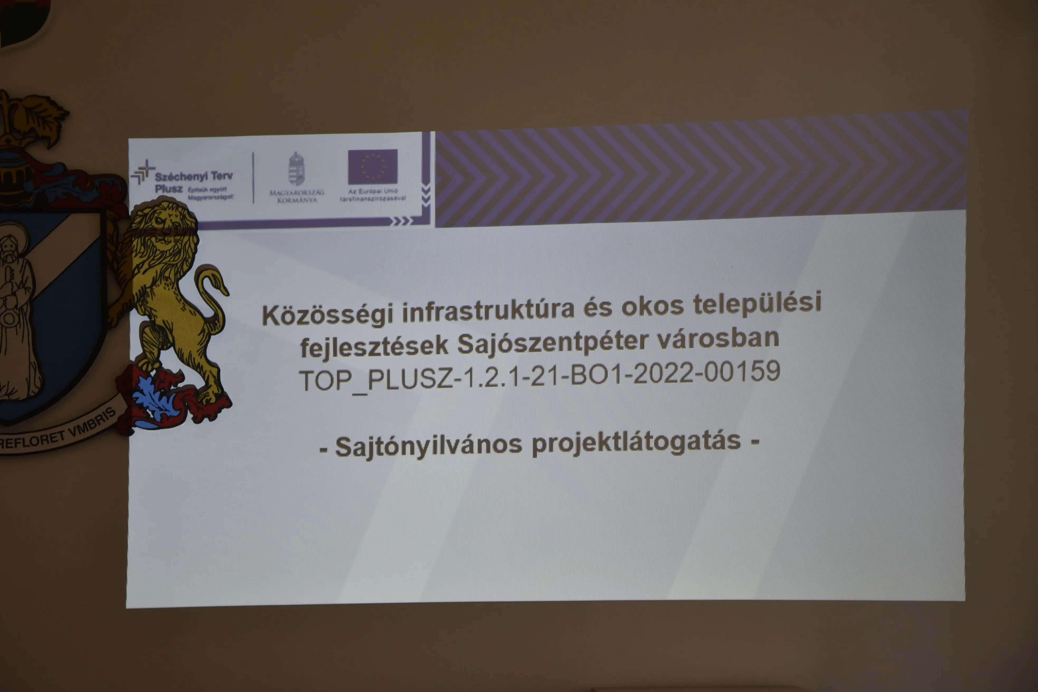 Közösségi infrastruktúra és okos települési fejlesztések Sajószentpéter városban