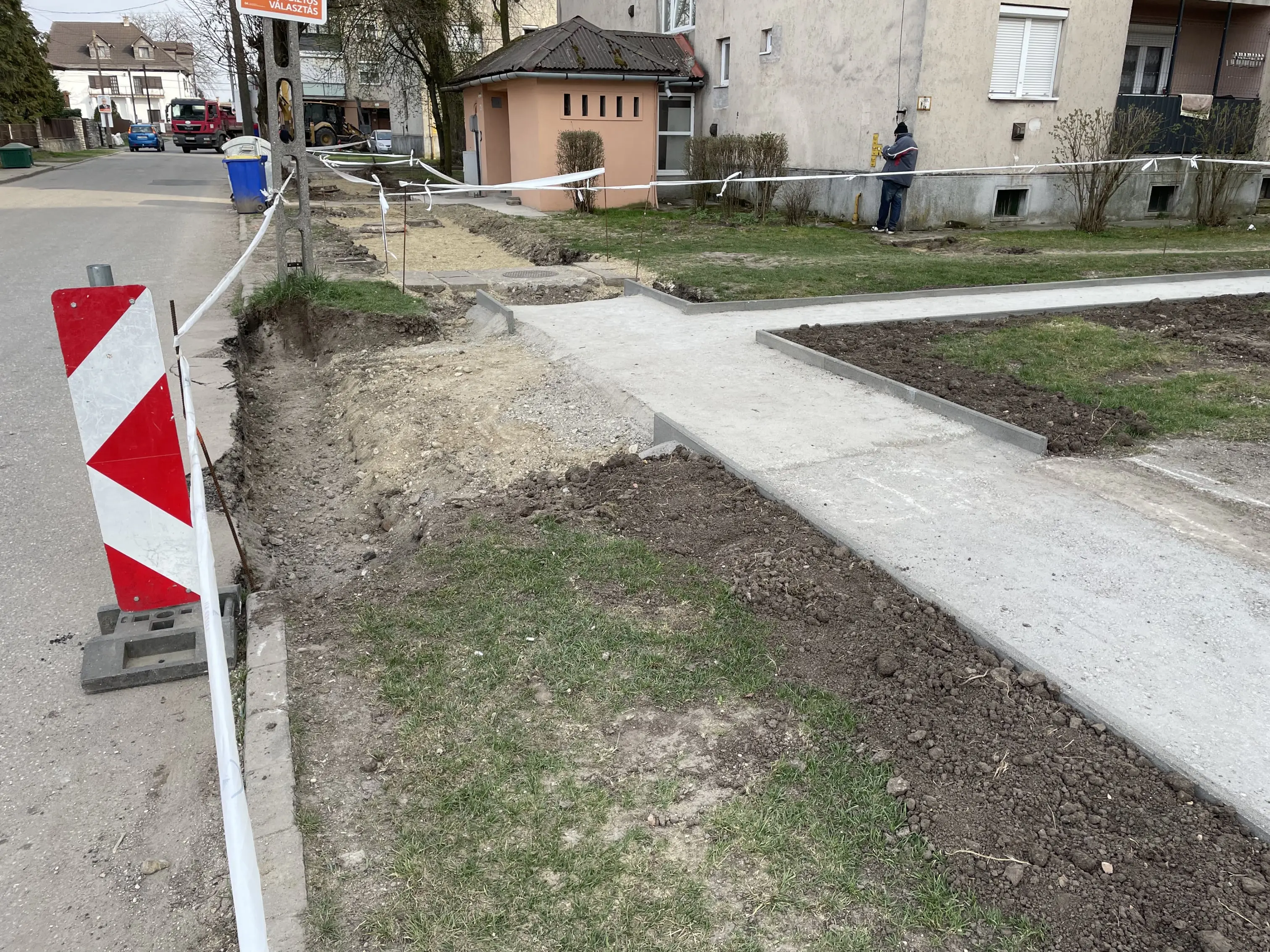 Közösségi infrastruktúra és okos települési fejlesztések Sajószentpéter városban